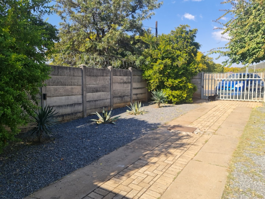3 Bedroom Property for Sale in Protea Park North West